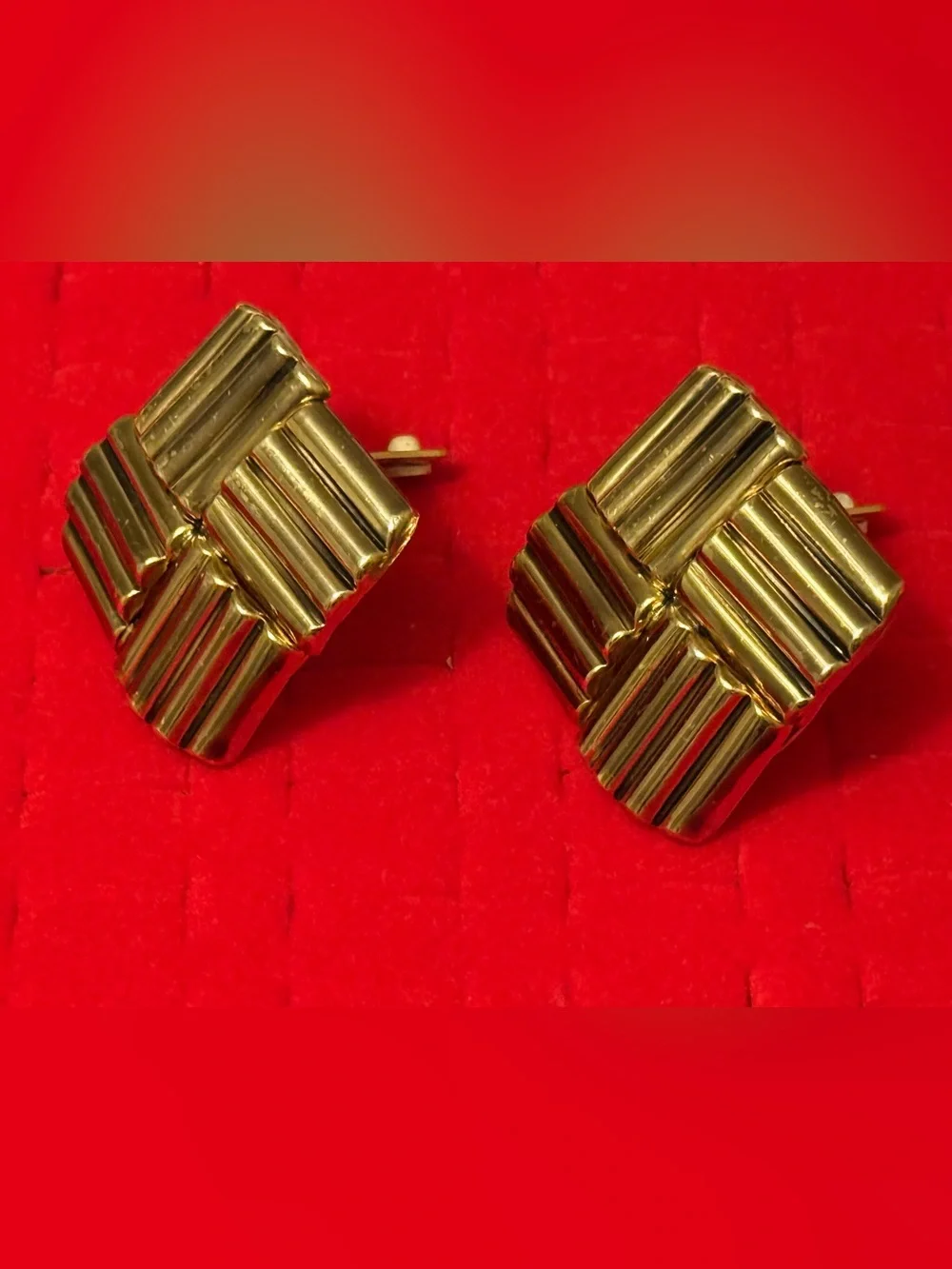 N/A classic gold